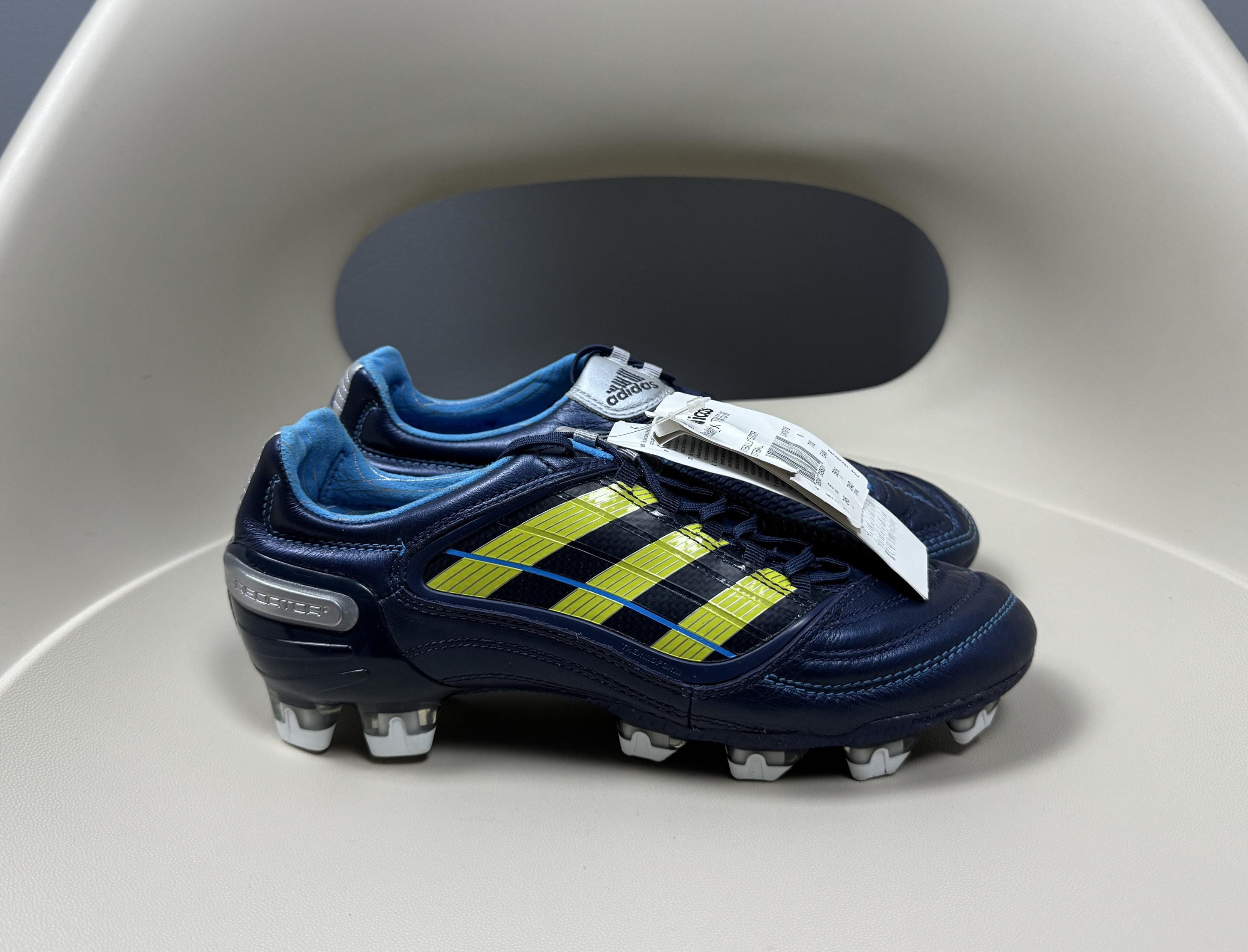 adidas gazelle silver green womens adidas Predator Elite Fold-Over Tongue Firm Ground Soccer Cleats Kids Grey 6 - main image 0