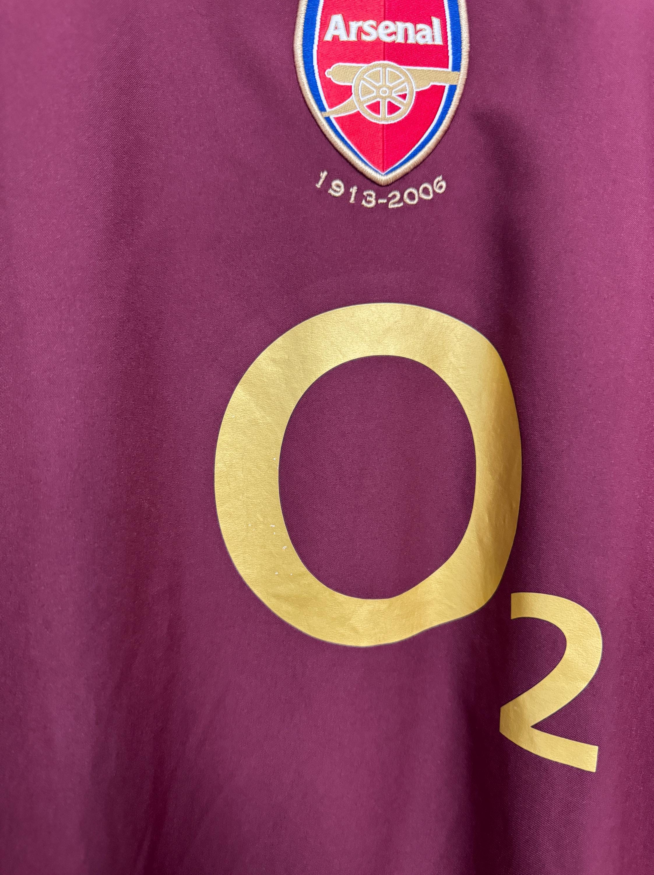 Vintage Nike Arsenal Highbury O2 Long Sleeve Football Shirt