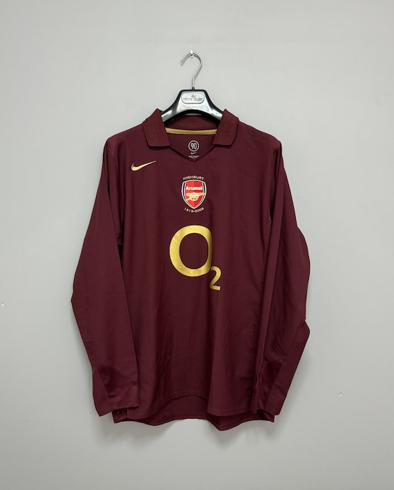 Vintage Nike Arsenal Highbury O2 Long Sleeve Football Shirt
