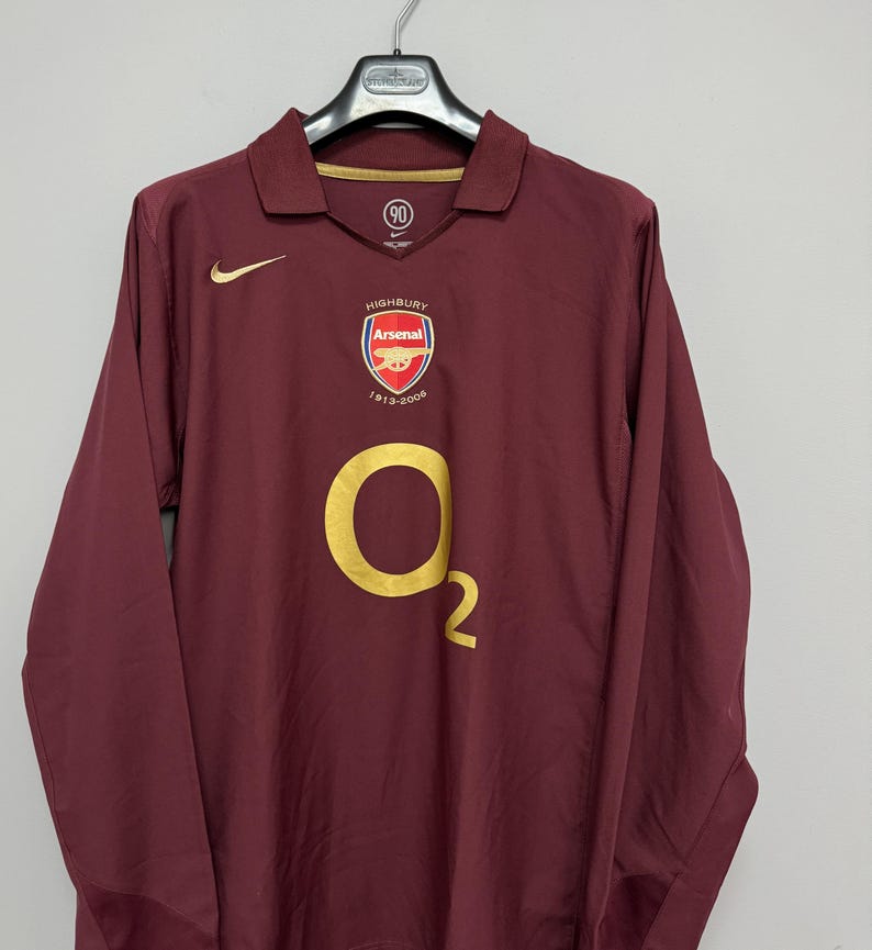Arsenal O2 Maroon Vintage Nike Arsenal Highbury O2 Long Sleeve Football Shirt Burgundy ...