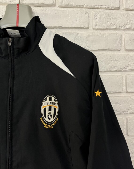 Juventus 2005 Nike Training Football Track Jacket Century Juventus 2005 Nike Training Football Track Jacket Century