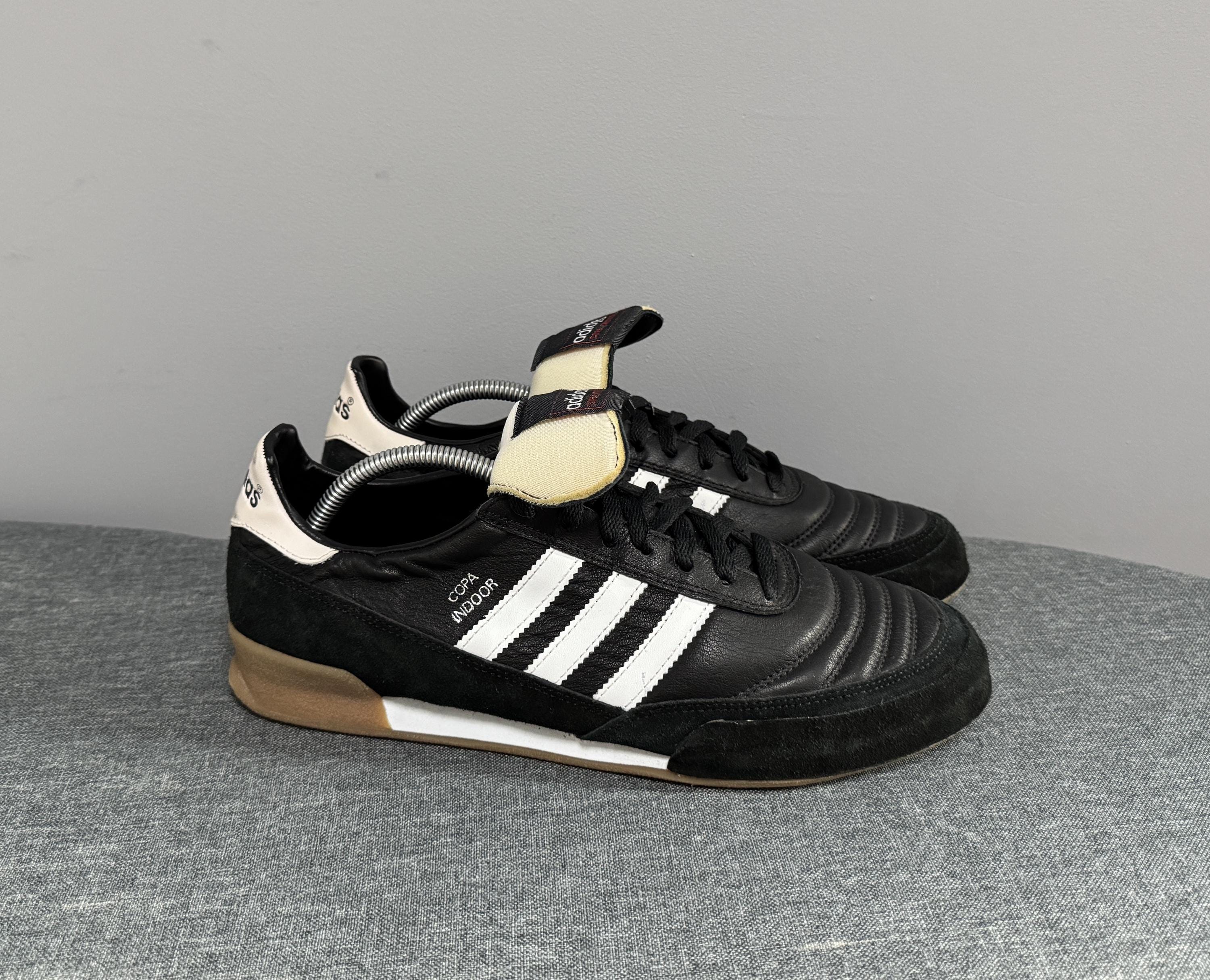 Vintage ‘05 Men’s adidas ‘66  World Cup black soccer shoes indoor turf size 9.5 Adidas Vintage Indoor Football Shoes - Etsy Canada main image 3