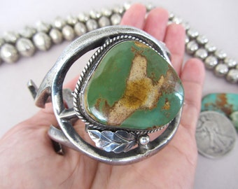 Vintage Olive Green Turquoise Navajo Heavy 81.5 grams Sand Cast Sterling Silver Bracelet Cuff