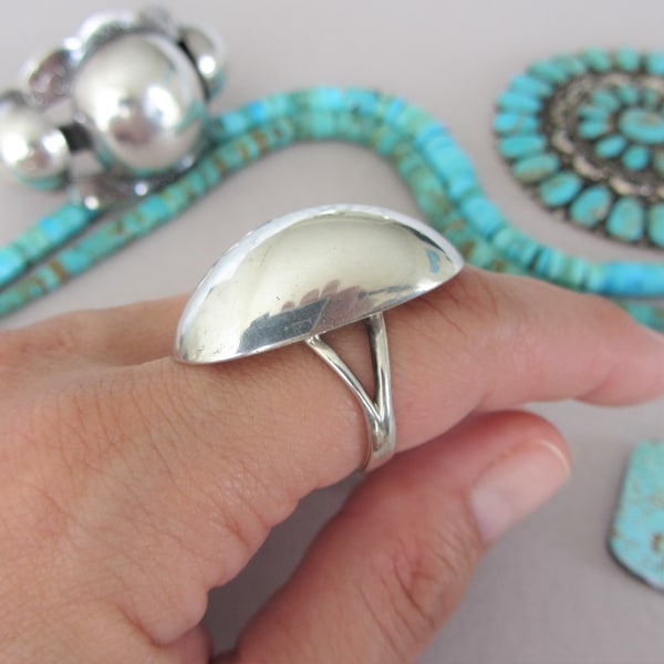 Vintage 1980's Native American Paiute Dome Signed Sterling Silver Ring size 7