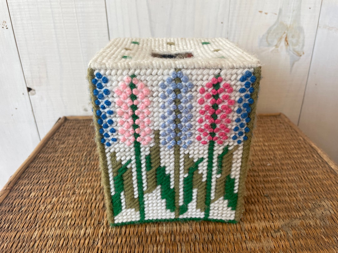 Vintage Tissue Box Cover, Needlepoint Tissue Box Cover, Floral