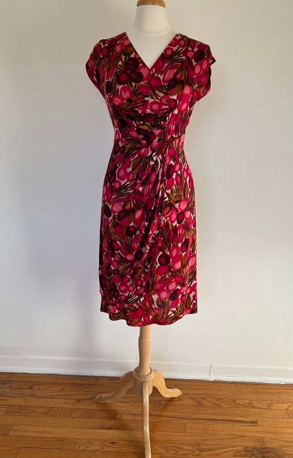 Vintage 1940s Rayon Jersey Dress in Fruit-esque P… - image 1