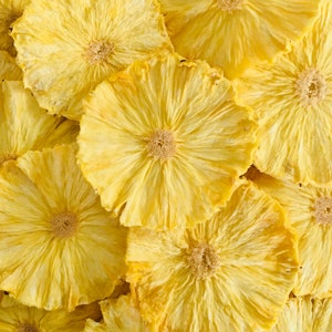 Organic Dried Pineapple Slices, 8-10 slices per 100g