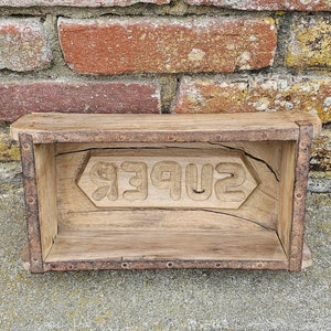 Branded Vintage Brick Mold