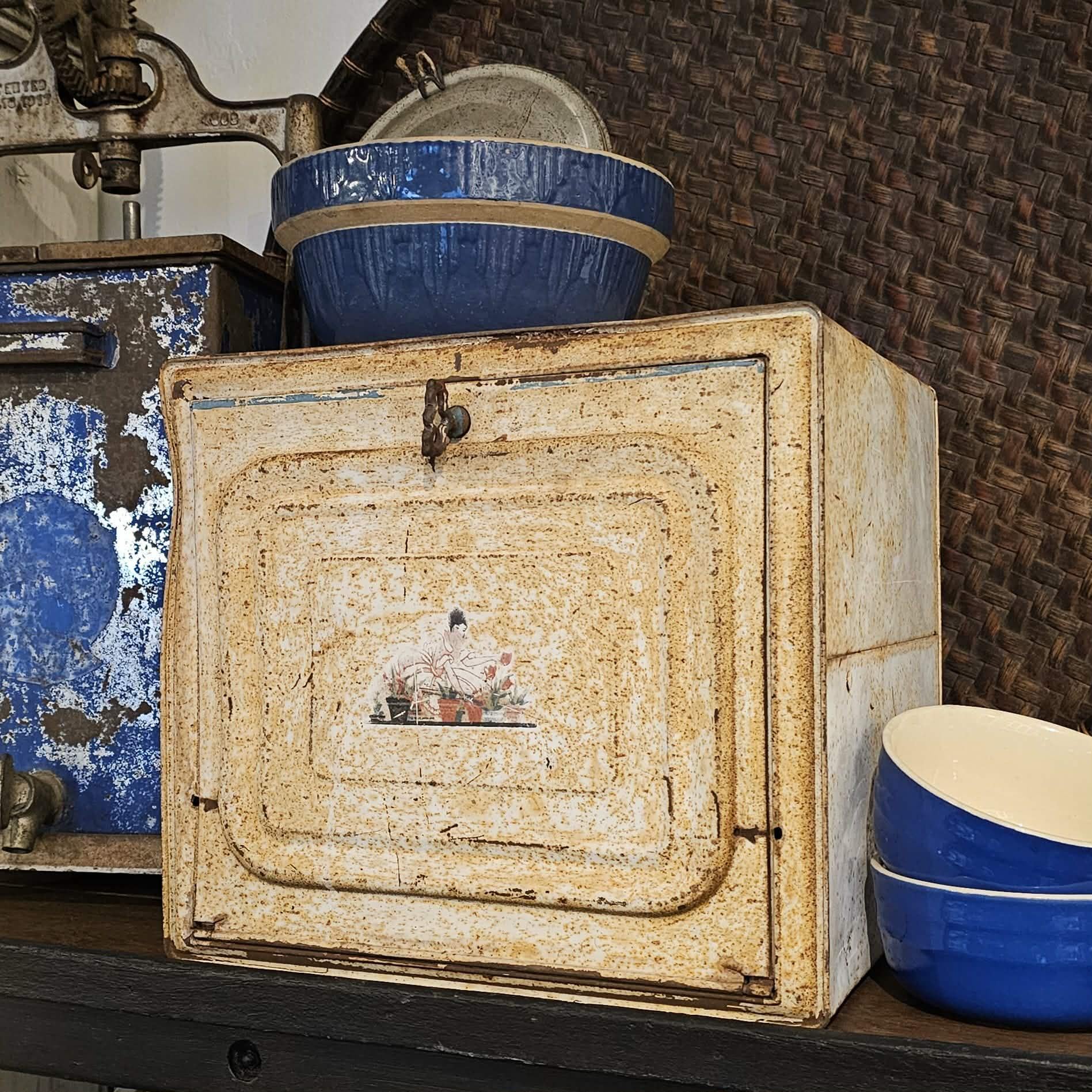 Antique Bakery Box - Etsy
