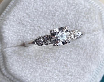 Vintage art-deco diamanten verlovingsring in 14k witgoud maat 9,25 / bruidssieraden