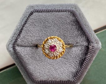Vintage Ruby & Diamond Halo Ring in 18k Yellow Gold / Size 5.5