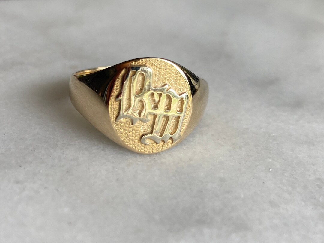 Signet Ring R Initial Vintage Signet Ring in 14k Gold With Initials / Carved Signet Ring ...