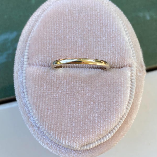 Vintage Inscribed Band in 14k Yellow Gold / 10-10-64 / Size 5