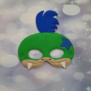 Larry Felt Embroidered Mask - Turtle Mask -  Dress-Up Mask -  Kid & Adult - Pretend Play - Halloween Costume - Creative Play