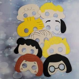 White Beagle-Yellow Bird-Big Brother-Younger Sister-Blanket Boy-Piano Boy-Bossy Girl-Tomboy-Studious Girl- Pretend Play -Dress-Up Masks