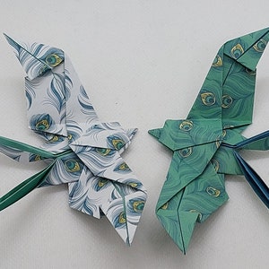 2 Rondini origami /fantasia piuma di pavone/colori verde e bianco/ decorazione / idea regalo