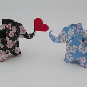 2 elefanti con cuore / NO colla/ origami /fantasia fiori di ciliegio/idea regalo/San Valentino/decorazione