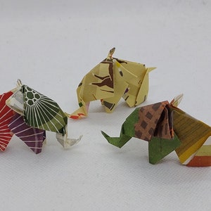 3 elephants (6 cm) / origami / Kioto fantasies / decoration / gift idea