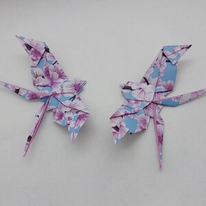 2 Rondini origami /fantasia con fiori di ciliegio/ decorazione / idea regalo