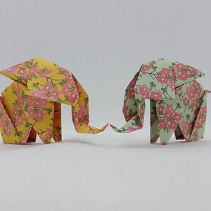 2 elefanti /origami/fantasia floreale/idea regalo/decorazione