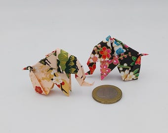 2 elephants (5 cm)/origami/yuzen washi paper/gift idea/decoration