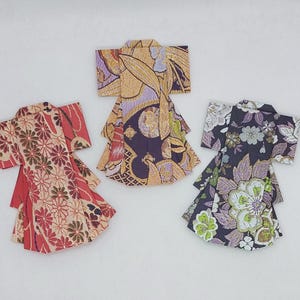 3 kimono/ fantasia fiori kimono / kirigami/ decorazione / idea regalo / segnaposto /NO colla