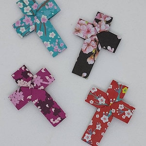 4 croci origami / fantasia fiori di ciliegio/ decorazione / origami modulare