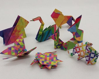 Lot de 8 animaux (5-3,5 cm)/origami/motifs multicolores/Idée cadeau/déco