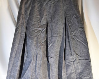 Majestic Specialty Gray Wool Skirt- Pleated- Vintage Clothing