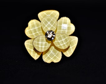 Yellow Flower Statement Ring- Clear Rhinestones and Stretchy Band- Vintage Costume Jewelry