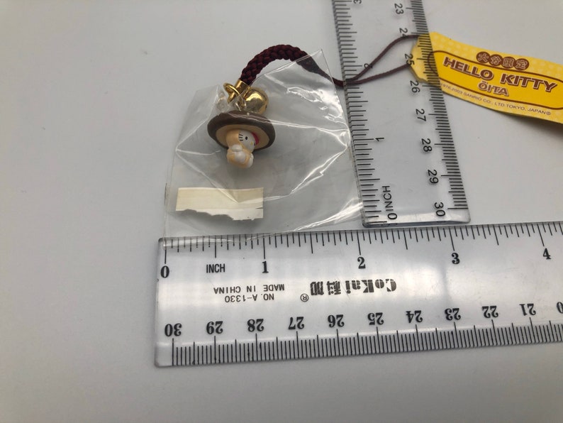 Hello Kitty strap mascot figure SANRIO Oita Limited edition Rare FS