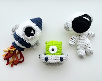 Crochet Rocketship, Astronaut, and Alien Space Play Set