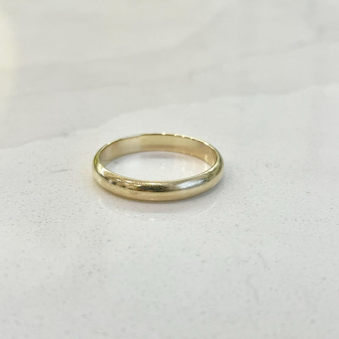Vintage 14K Yellow Gold Ring, Classic Wedding Band - Etsy