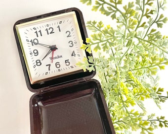 Réveil Mécanique Westclox Travel Ben – Vintage – Étui à Clapet Pliable (occasion)