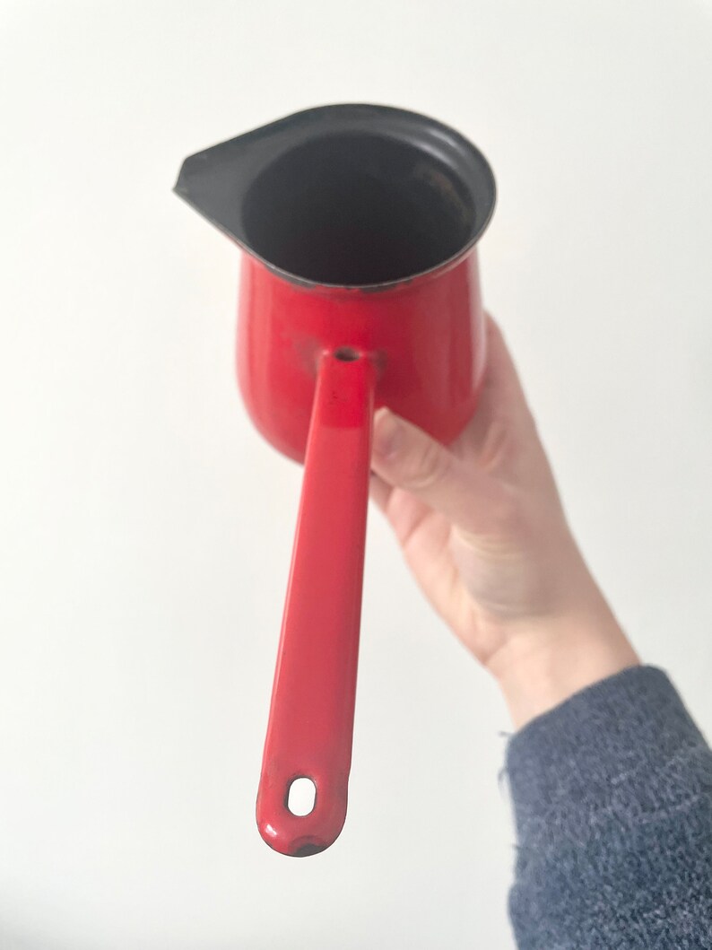 cafetière turque émaillée vintage pour cuisinière, fabriquée en Slovénie, casserole émaillée avec bec verseur image 3