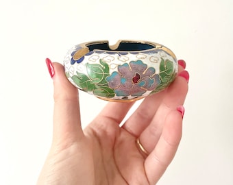 Vintage Chinese Cloisonné Ashtray with Beautiful Floral Design & Golden Accents