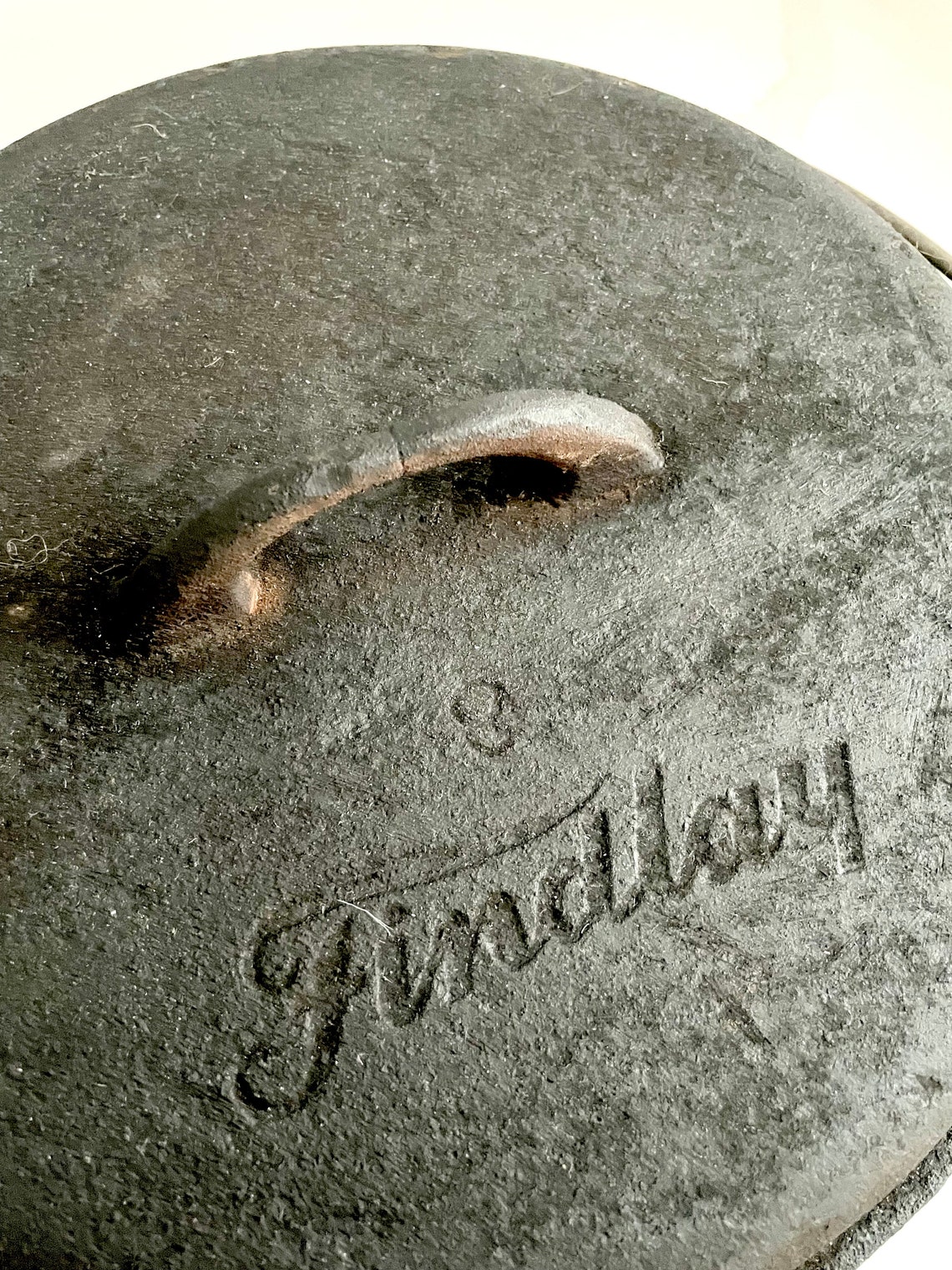 Findlay 9 Cast Iron Dutch Oven Made in Canada Etsy Canada