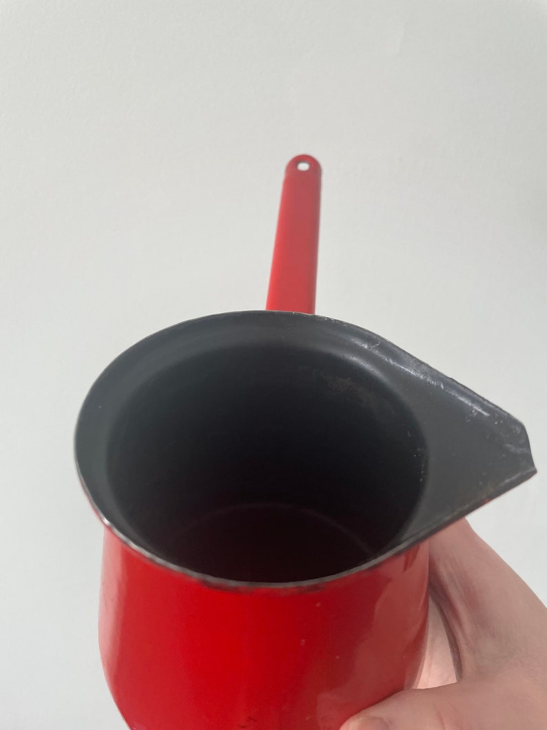 cafetière turque émaillée vintage pour cuisinière, fabriquée en Slovénie, casserole émaillée avec bec verseur image 7