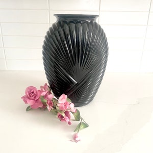Large 1980s Black Glass Shell Swirl Vase, Vintage Art Deco Vase