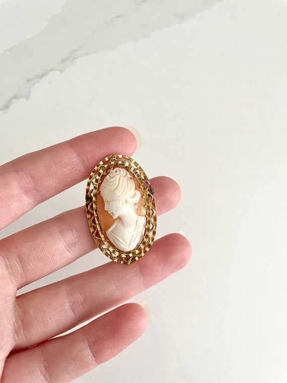 14kt Gold Filled Cameo Brooch by DCE, Curtis Jewel