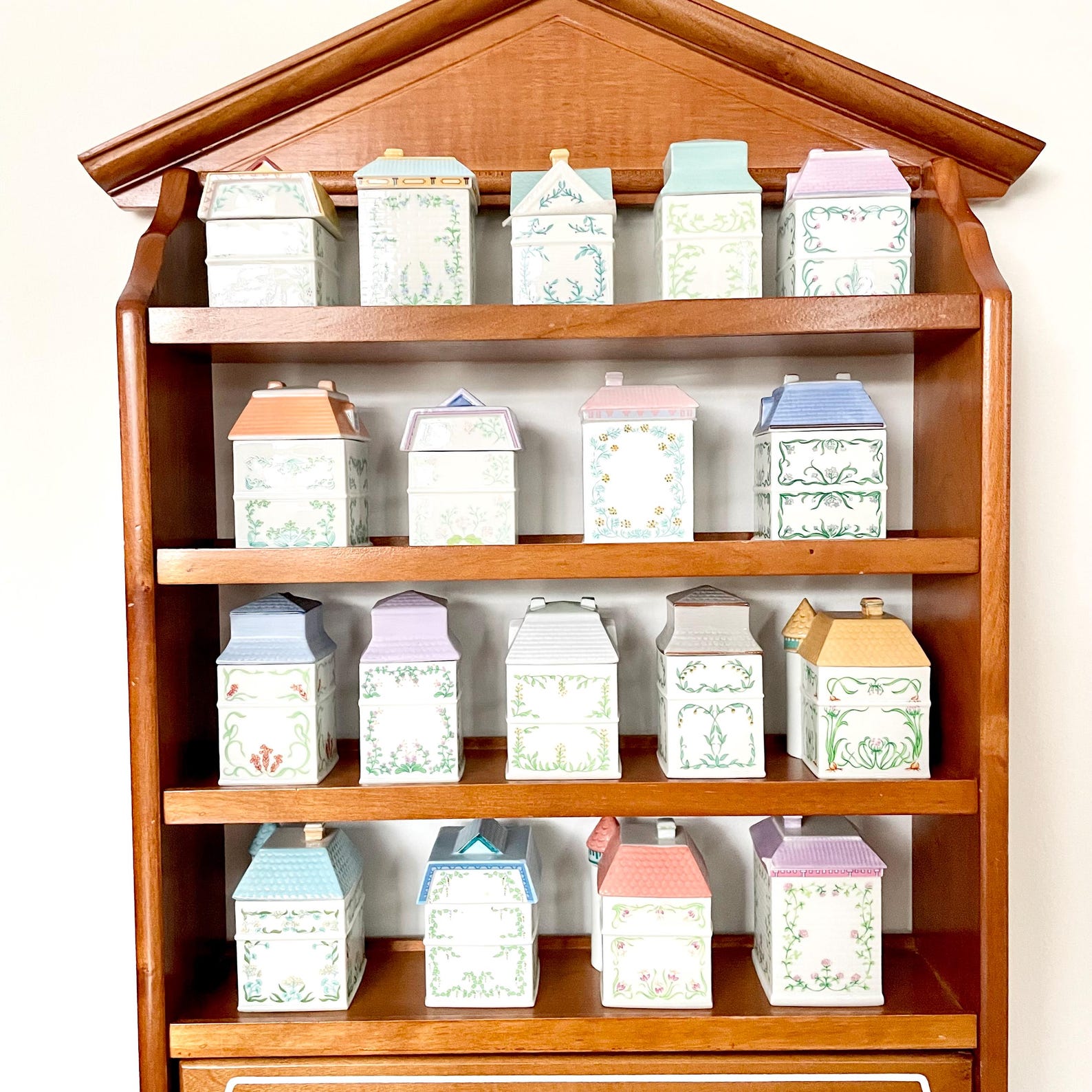 Lenox Spice Village Jars, Wooden Display Rack, 1980s Fine Porcelain ...