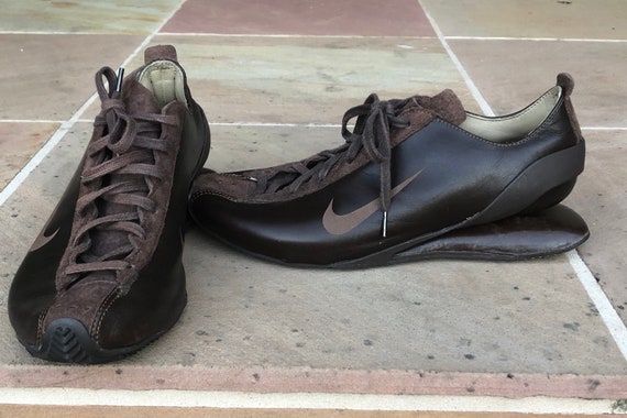 nike brown leather shoes womens