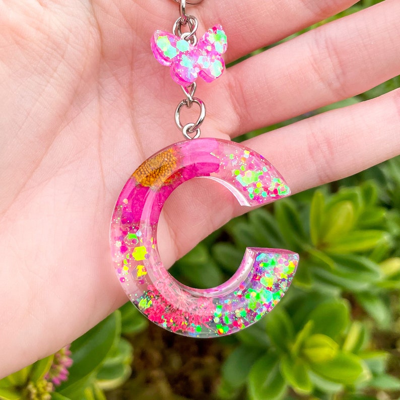 Glittery Keyring Gifts For Her Resin Keyring Resin Keychain Personalised Keyring Flower and Glitter Initial Keyring Keychain