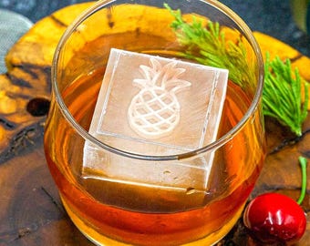 Summer Themed Silicone Ice Cube Trays | whiskey rocks embossed with vacation relaxation themed designs