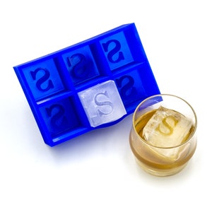 Bandeja para cubitos de hielo con monograma invertido de la letra S, molde de silicona suave, regalo de whisky para bar en casa, idea de mixología, mejora de cócteles artesanales