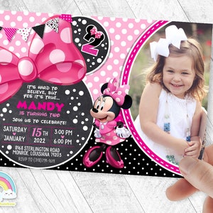 Minnie Mouse Uitnodiging Verjaardagsuitnodiging Feest Minnie Chalk Nodigt Minnie Mouse Chalk Bowtique Verjaardagsboog met de foto van uw kind