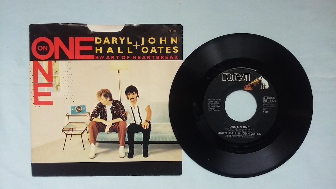 Hall and Oates, One on One, BW, Art of Heartbreak, RCA Records, 45 Rpm ...