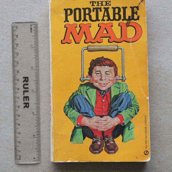 The Portable MAD, Alfred E Neuman, 1970, The Beatles, Elvis, Mad takes a look, smoking, rock idol promoters, Bert Lancaster, auto trends