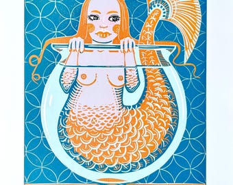Lily Fish Hand Linoldruck; entworfen, geschnitzt und von Hand gepresst in Schottland, Geschenk oder skurile Wandkunst für zu Hause