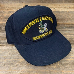 Vintage 90-tals militärveteran Snapback-keps: Oregon Ruptured Ducks, tillverkad i USA